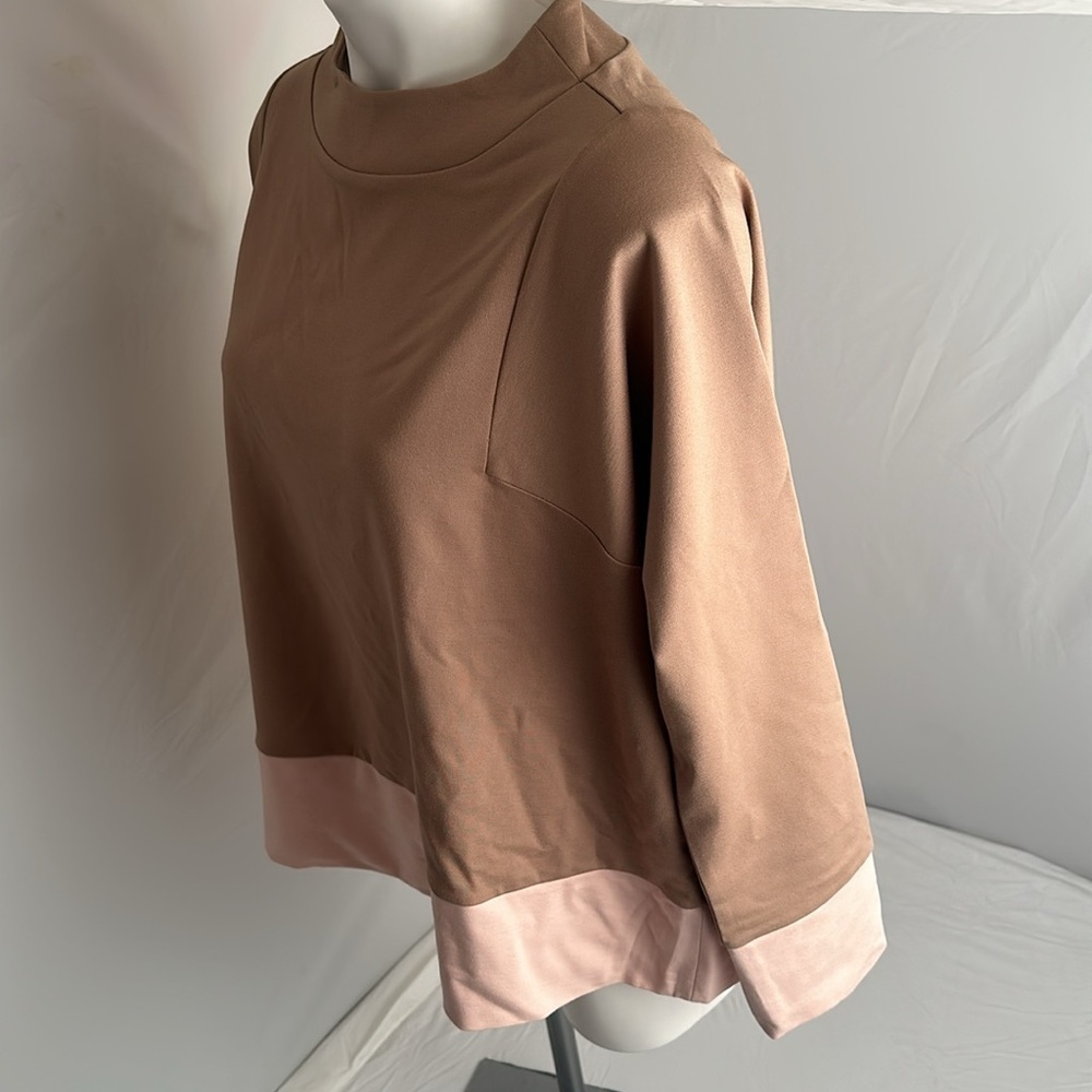 Ann Taylor tan and peach colorblock mock neck top - Picture 4 of 10